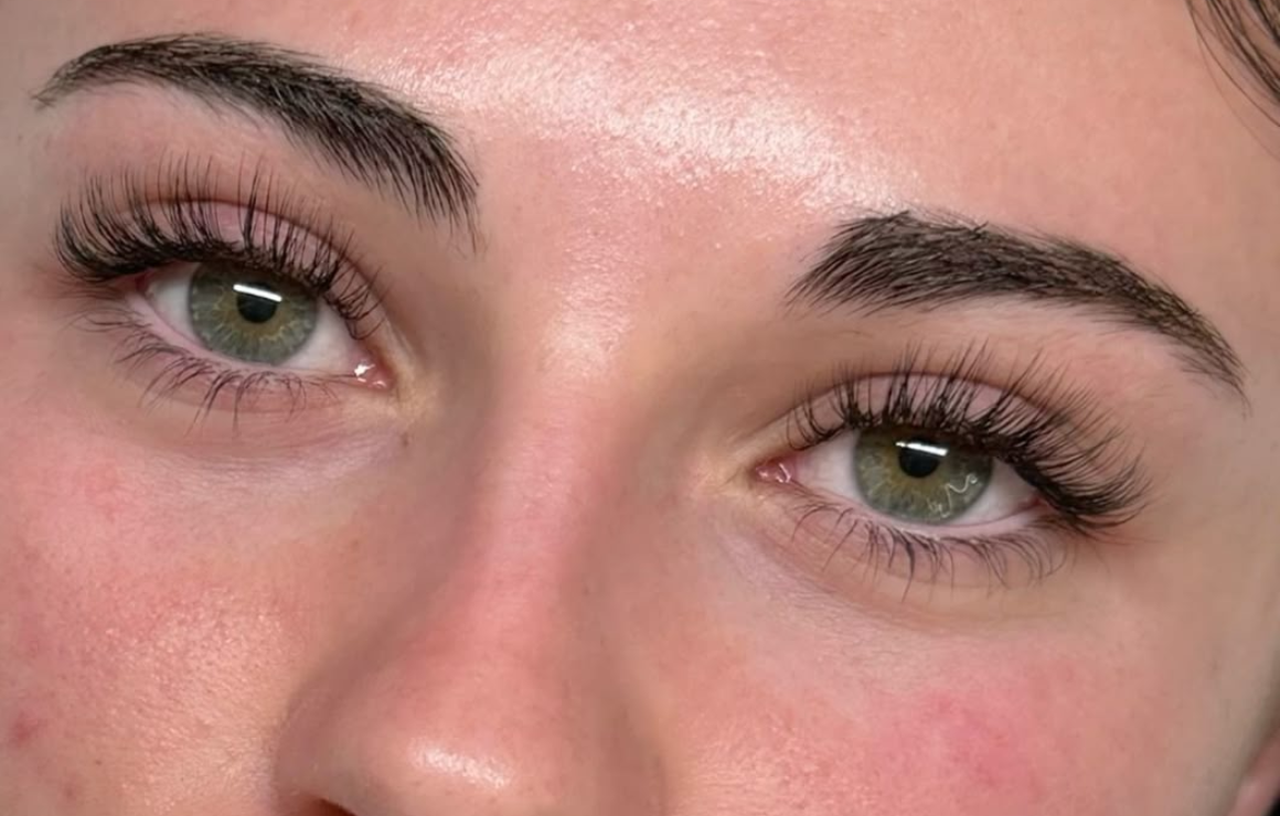 Hybrid Eyelash