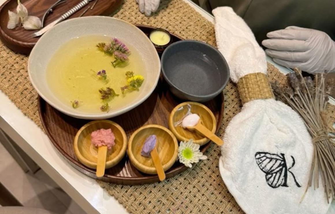 Premium Hand Spa